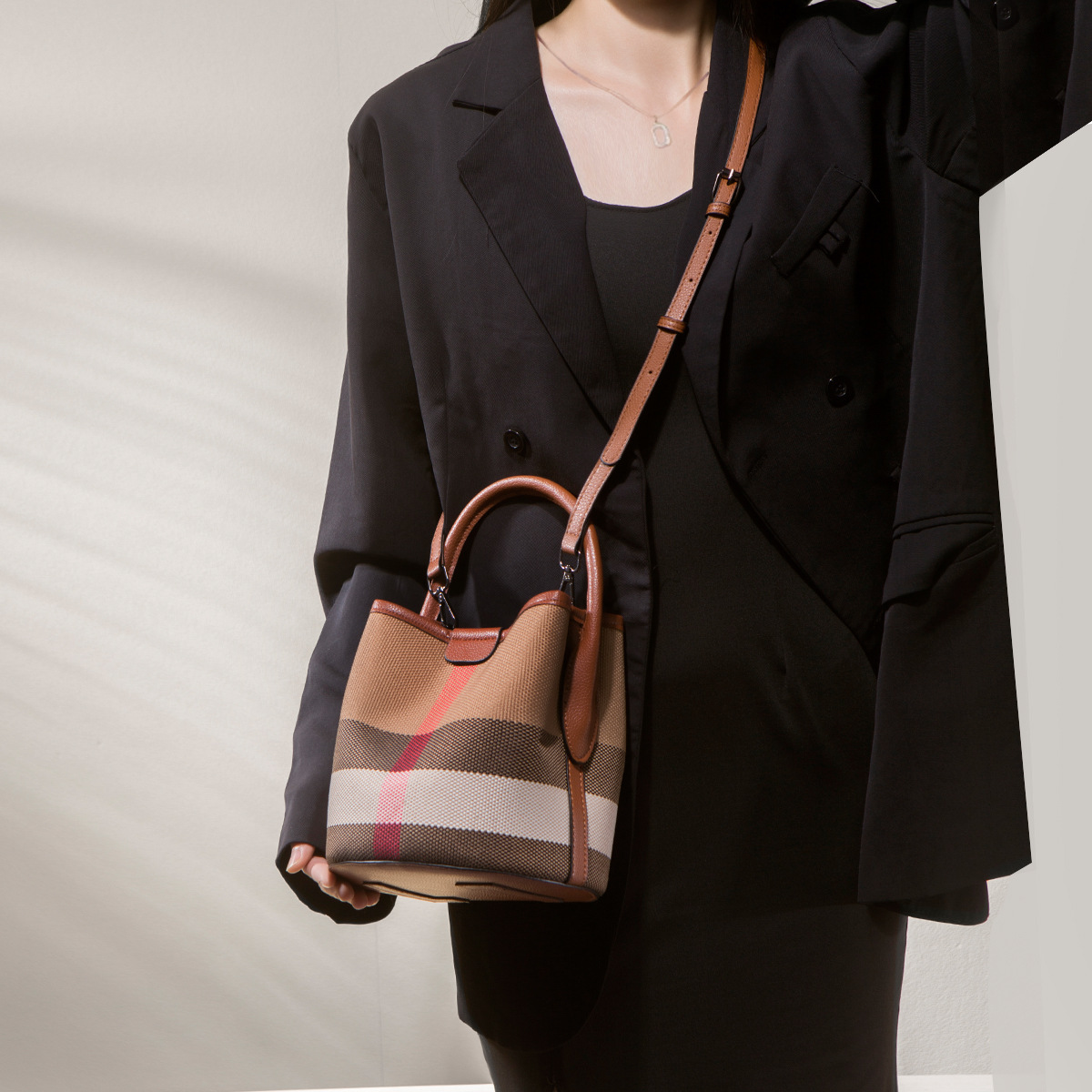 Diaper Bag Minimalist High-End - مراجعة Leather Work Womens Backpack وسعره