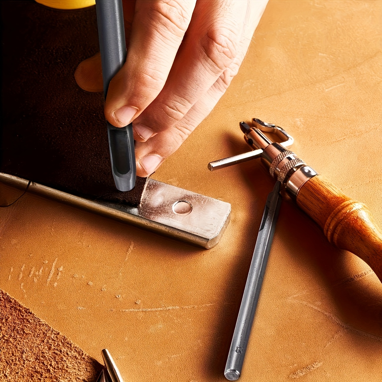 4Pcs Manual Leather Hole Punch - مراجعة Leatherwork Manual وسعره